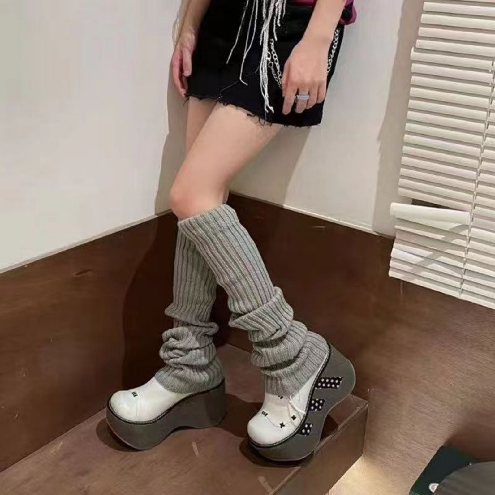 韓国スタイルのニットレッグウォーマー、Y2K原宿風靴下アクセ - Knee Sleeve Pair のレビューと価格