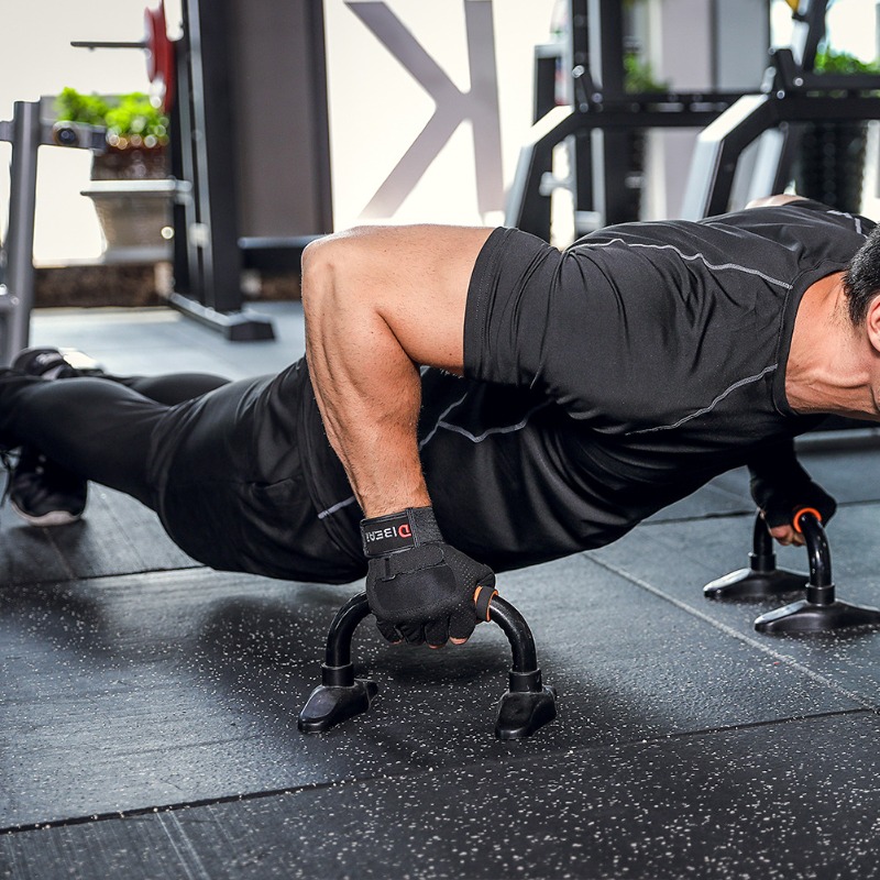 ボディービルジムグローブパワーリフティングダンベル懸垂クロス - Crossfit Equipment のレビューと価格